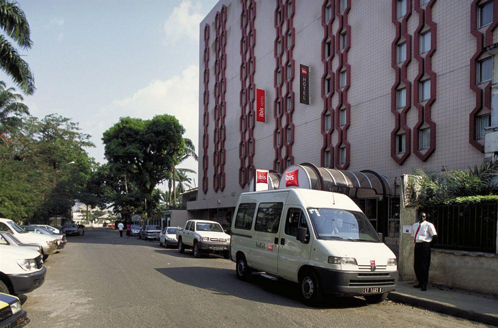 Ibis Douala Hotel Exterior photo