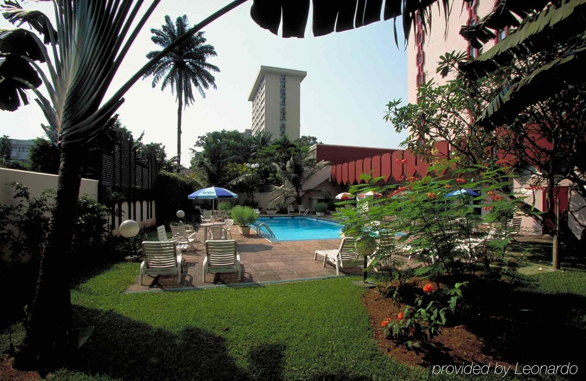 Ibis Douala Hotel Exterior photo