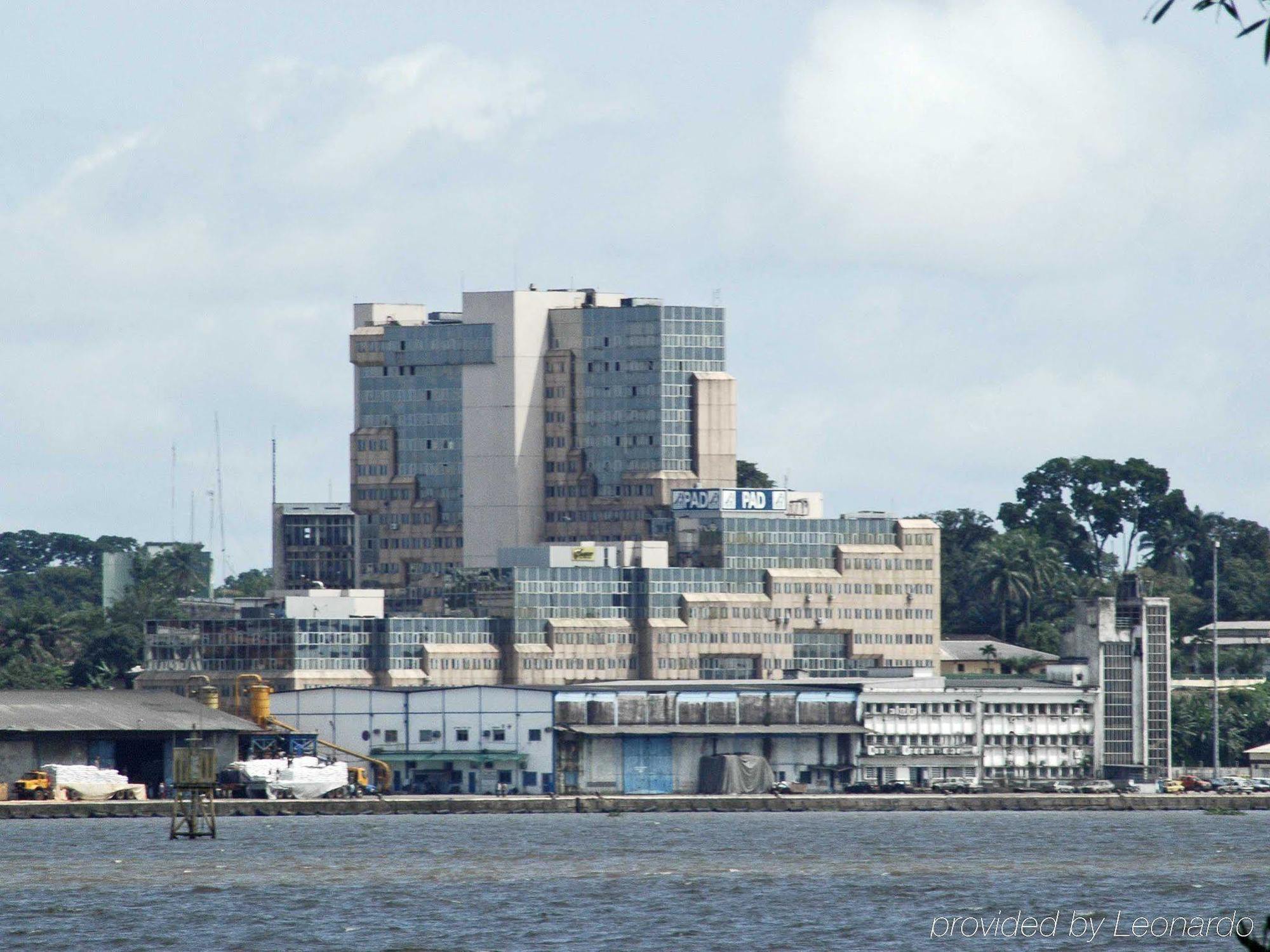 Ibis Douala Hotel Exterior photo