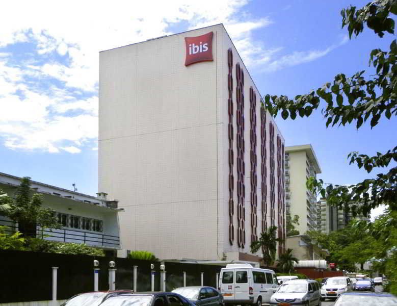 Ibis Douala Hotel Exterior photo